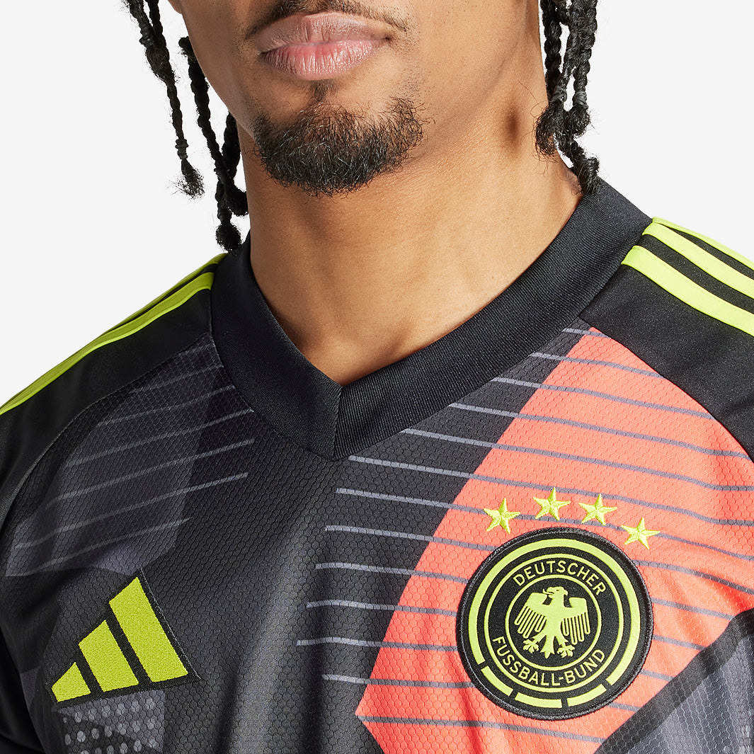 Goalkeeper 24/25 Shirt