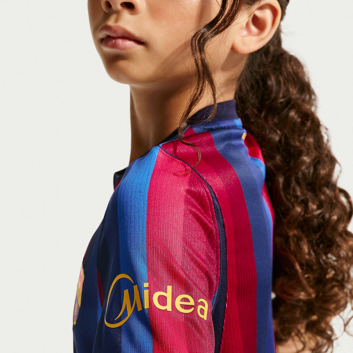 Home 26/27 Kids Shirt Kit