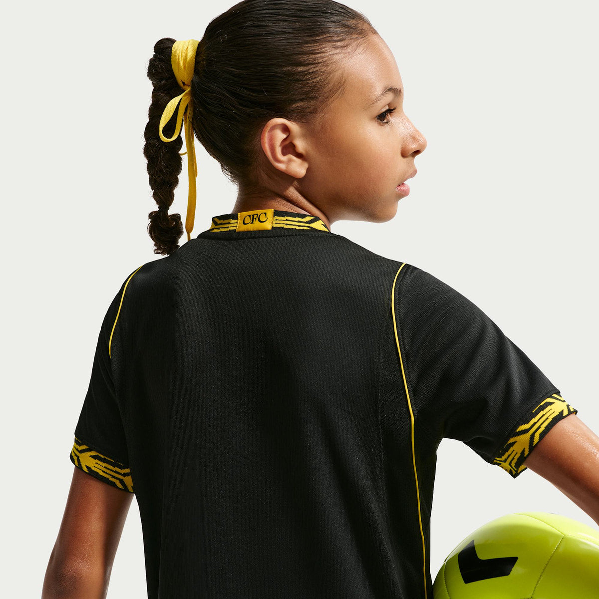 Away 26/27 Kids Shirt Kit