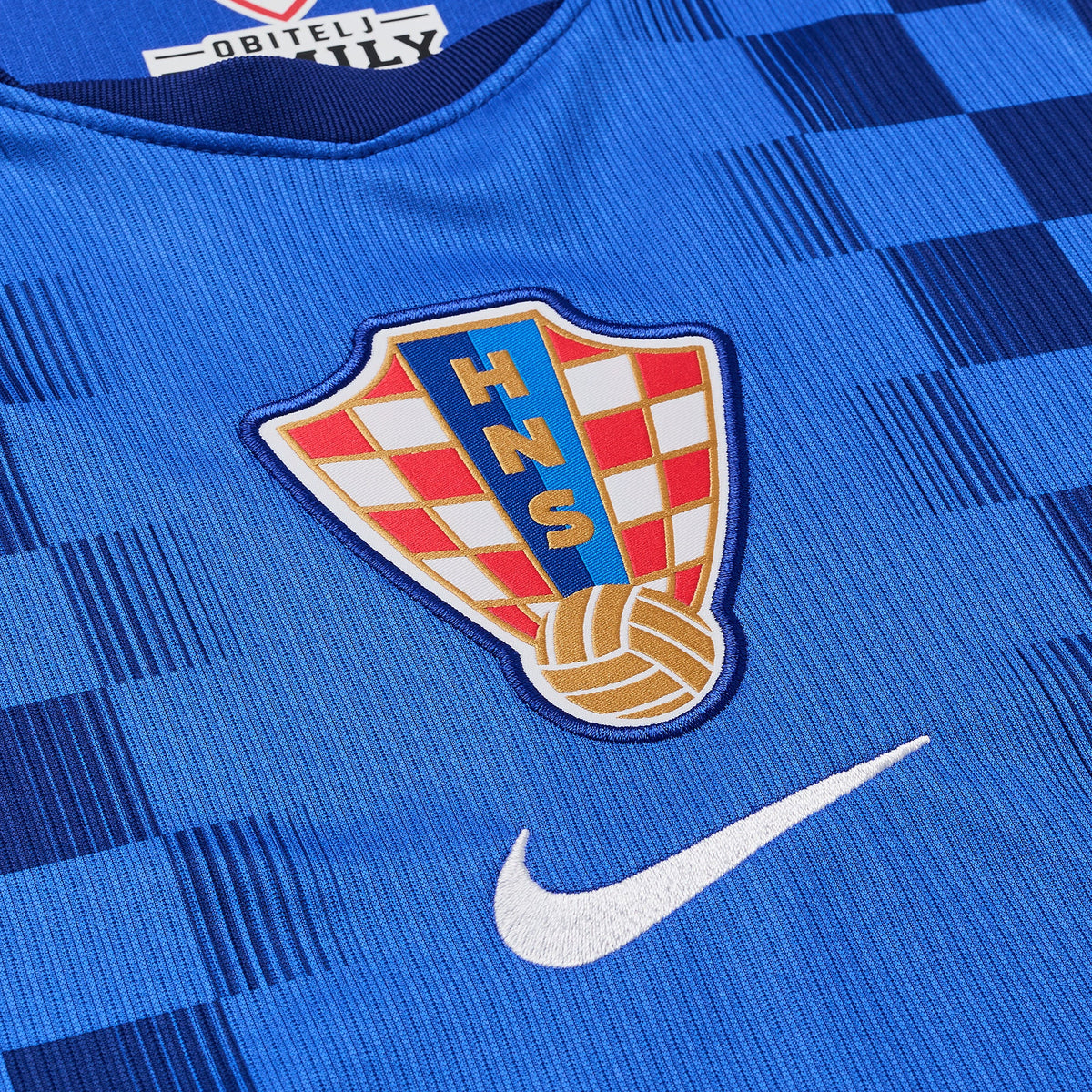 Away 26/27 Kids Shirt Kit