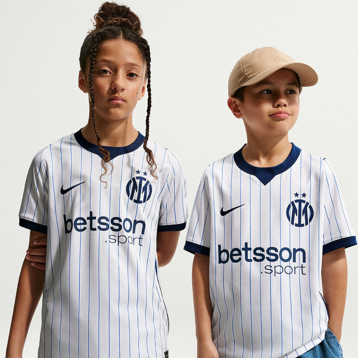 Away 26/27 Kids Shirt Kit