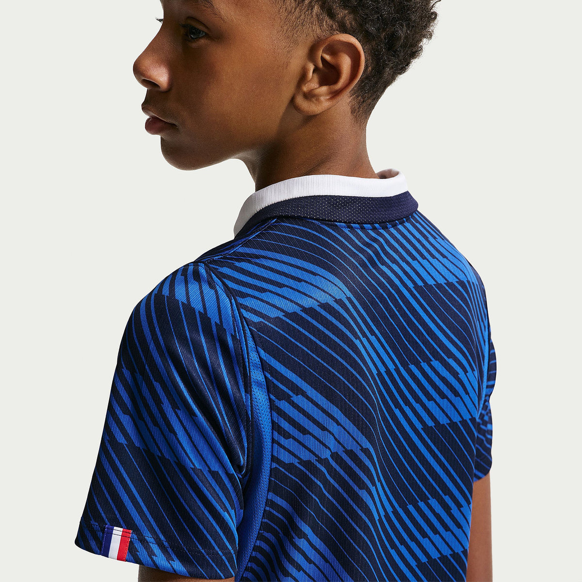 Home 26/27 Kids Shirt Kit
