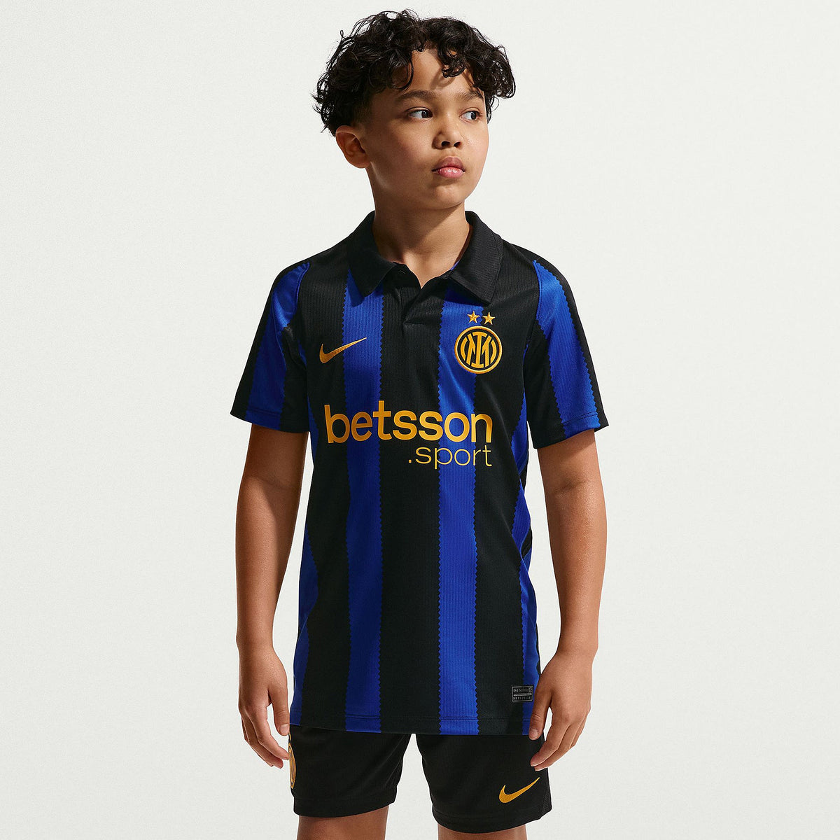 Home 26/27 Kids Shirt Kit
