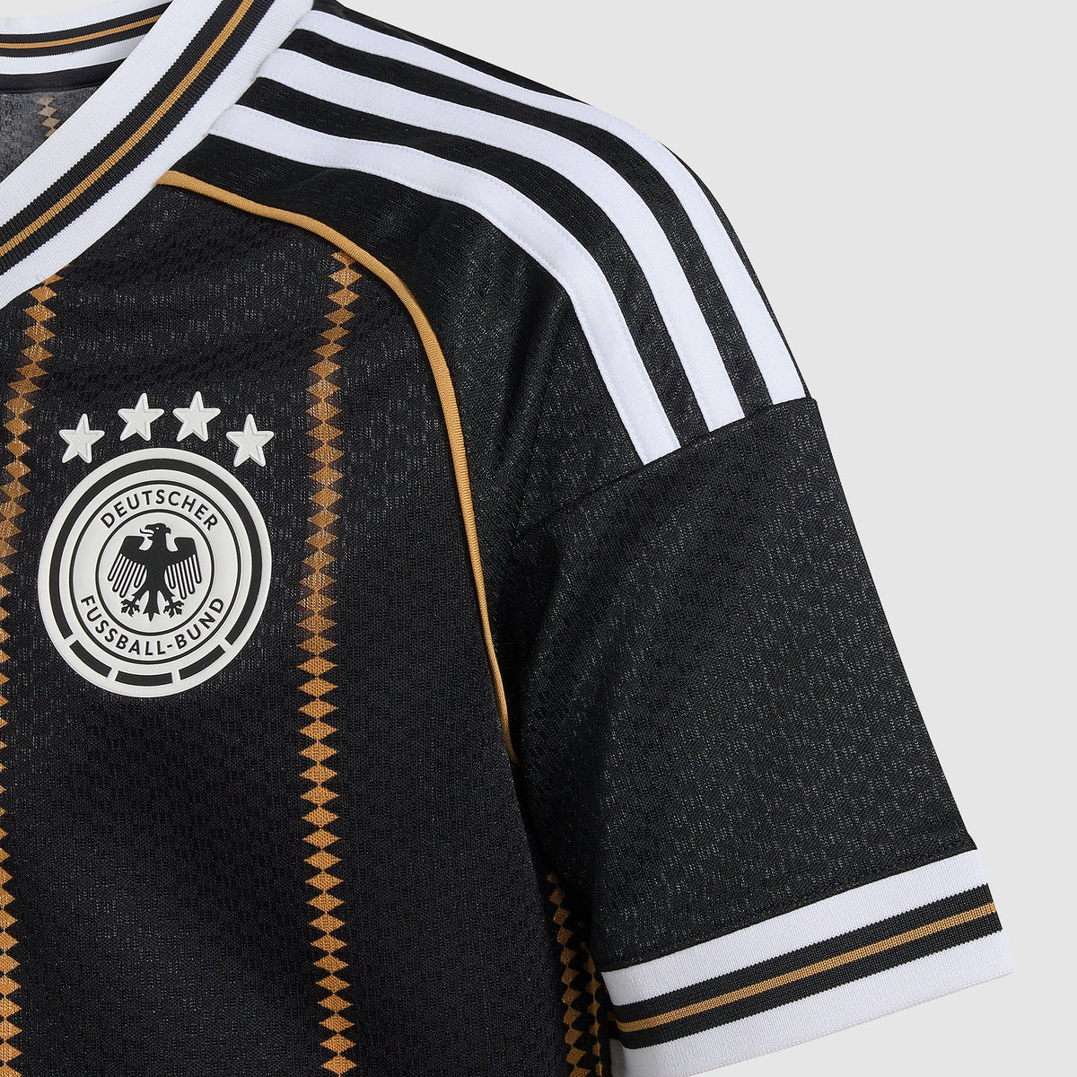Third 26/27 Kids Shirt Kit