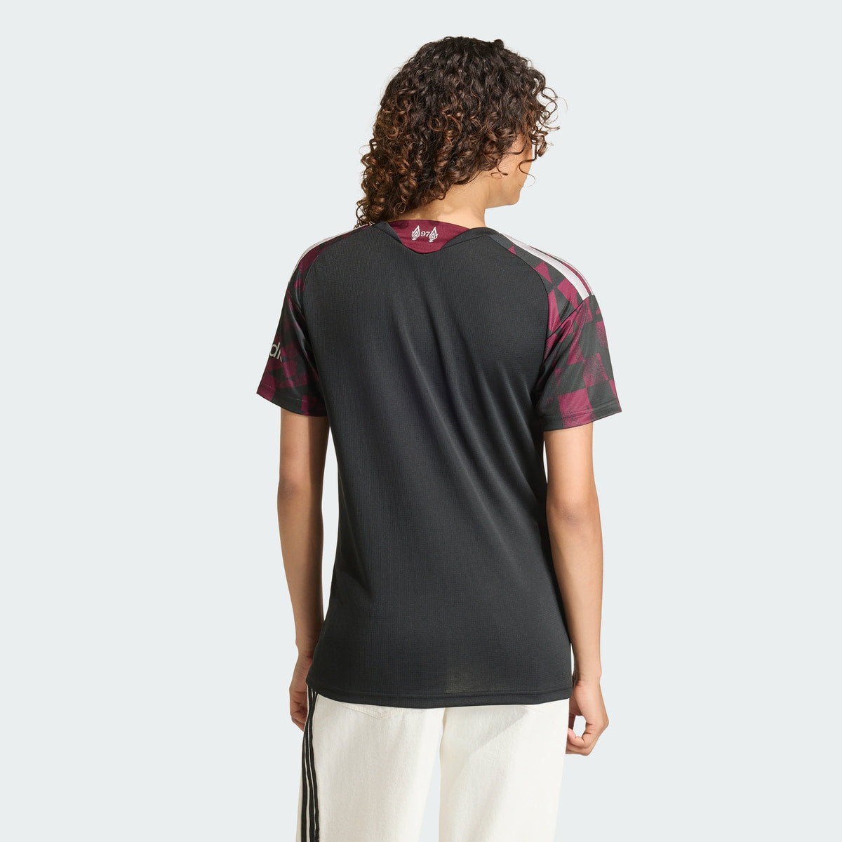 Third 26/27 Women's Shirt